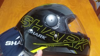 Casco Shark Talla L Negro/Amarillo