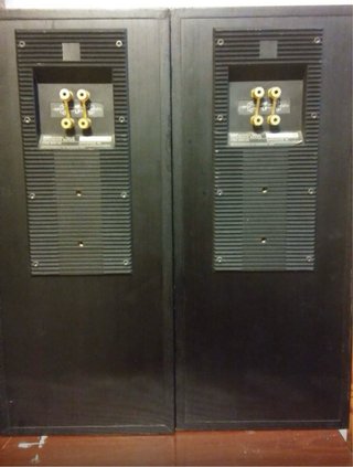 Crossover KEF