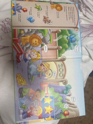 Libro un día en el zoo