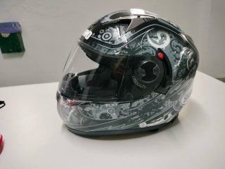 Casco de moto integral con diseño
