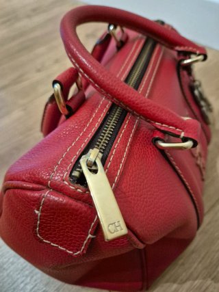 Bolso CH de piel rojo