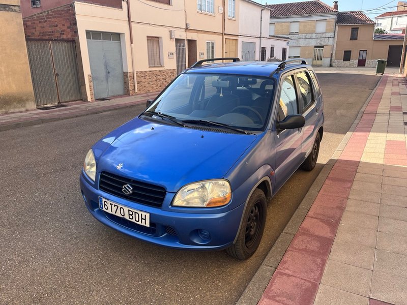 Suzuki Ignis 2001 - foto 1