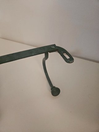 Perchero verde metal