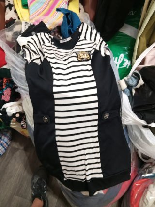 Liquidación de ropa de señora segunda mano