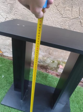 Mueble negro para acuario