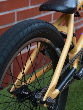 Bmx 18 Blank Hustla Amarillo