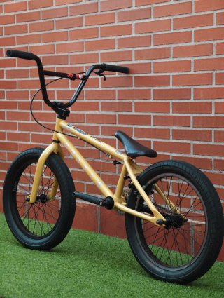 Bmx 18 Blank Hustla Amarillo