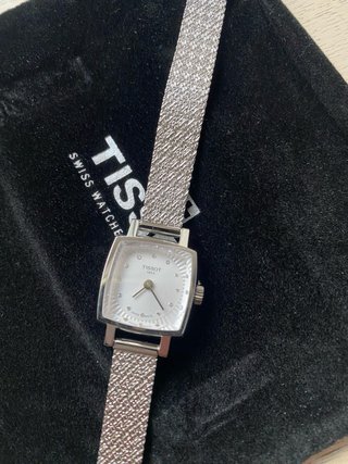 Reloj Tissot Lovely 20x20mm T058109A