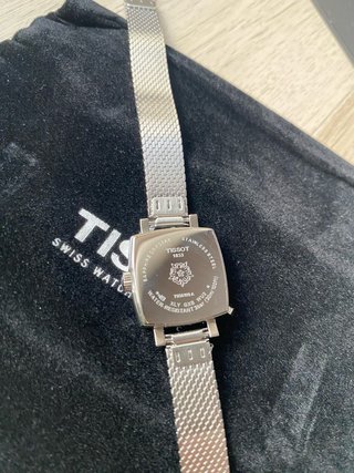 Reloj Tissot Lovely 20x20mm T058109A