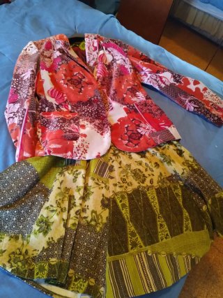 Falda larga verde estampada