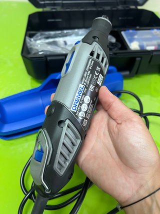 Multiherramienta Dremel 4000 (Kit 4/65)
