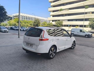 Renault Grand Scenic 2011