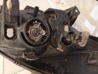 Faro Izquierdo Dacia Sandero 2009