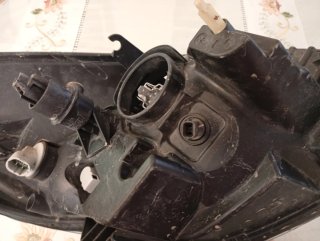 Faro Izquierdo Dacia Sandero 2009