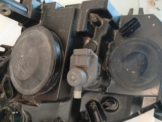 Faro Izquierdo Dacia Sandero 2009