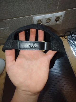 Gorra Gucci Negra , hecha en Italia