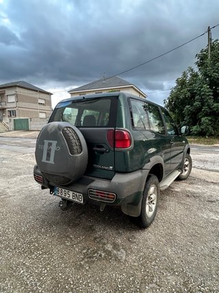 Nissan Terrano II 2001