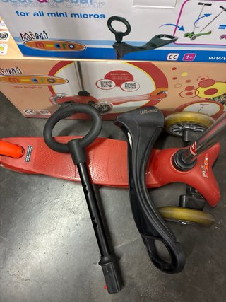 Patinete MiniMicro 3 ruedas rojo