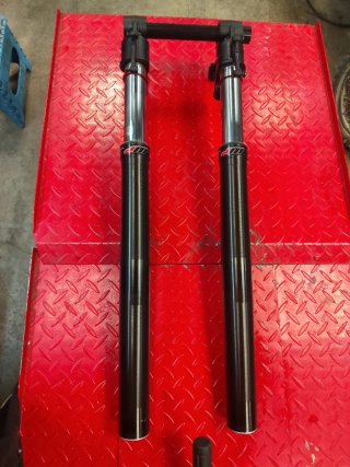 Horquillas KTM 790 con eje