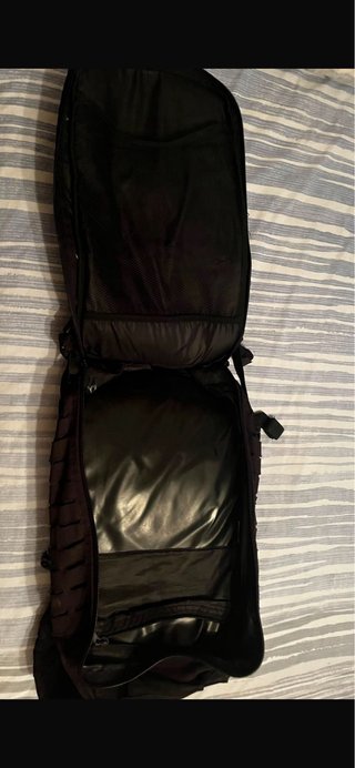 Mochila Táctica 40-50L Negra,varios compartimentos