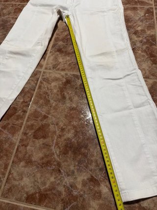 Pantalones vaqueros blancos mujer