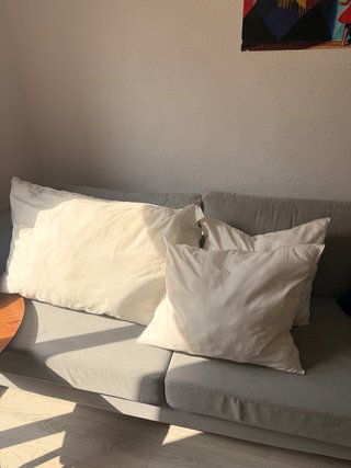 3 Almohadones IKEA Blancos