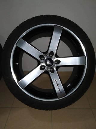 2 Llantas 19x8,5 ET45 5X114 (solo llantas)