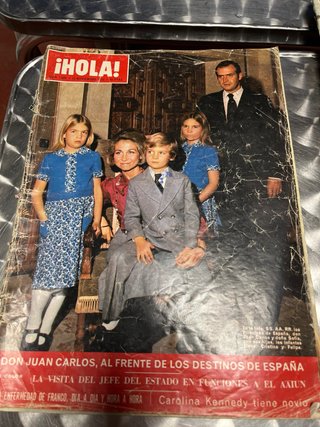 6 revistas sobre la famil Real Juan Carlos y Sofia