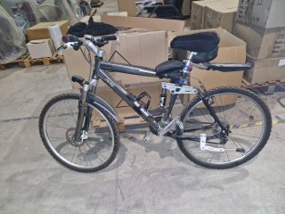 Bicicleta Jeep Grand Cherokee