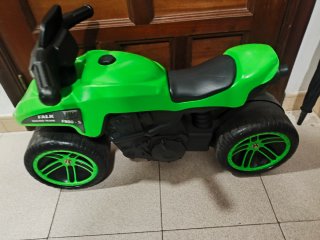 Moto de equilibrio Falk F800-S verde