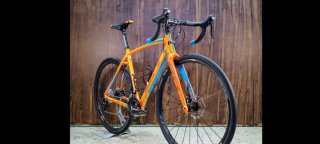 Bicicleta BH Gravel Shimano 105