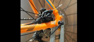 Bicicleta BH Gravel Shimano 105