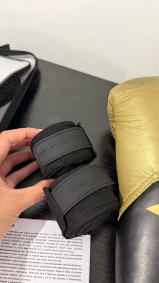 Guantes de Boxeo Everlast Elite + Vendas