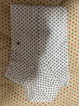 Camisa Tommy Hilfiger niño Talla 140