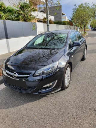 Opel Astra 2013