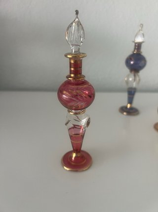 Perfumeros de delicado cristal  Murano. Son cinco