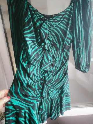 Vestido Zara corto estampado cebra
