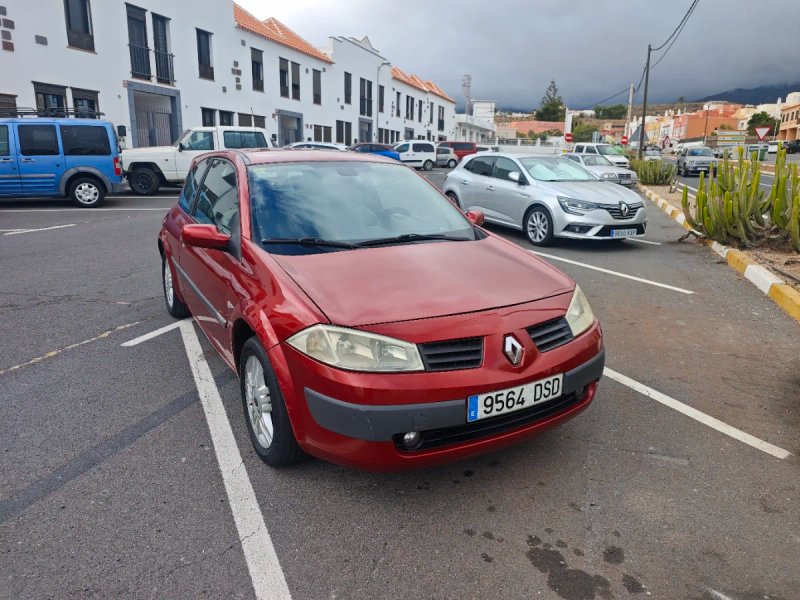 Renault Megane 2004 - foto 1