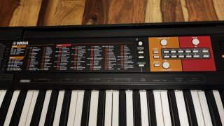 Teclado Yamaha PSR F51