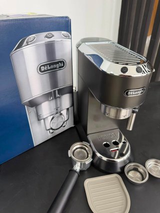Cafetera De Longhi Bomba Acero Inox