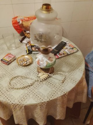Lámpara de mesa antigua floral y regalo leelo