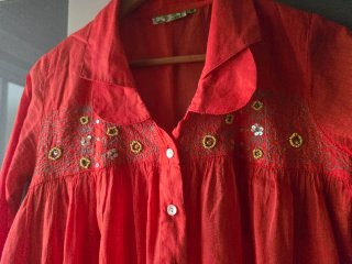 Blusa boho  con abalorios