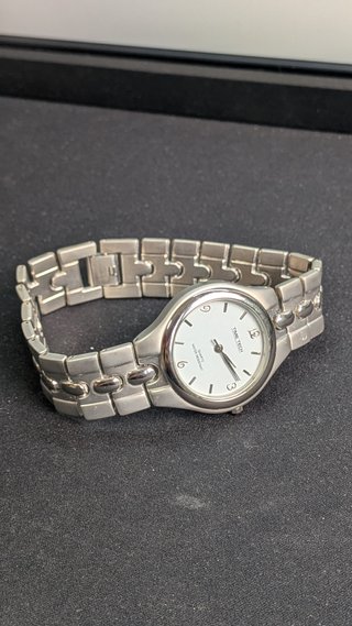 Reloj Time Tech Clásico Plateado Esfera Blanca