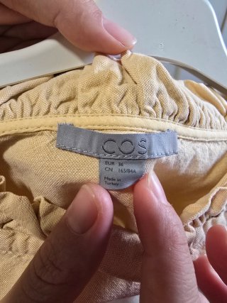 Blusa COS amarilla talla S