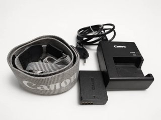 Canon EOS 1200 D