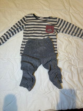 Pijama largo rayas y gris niño