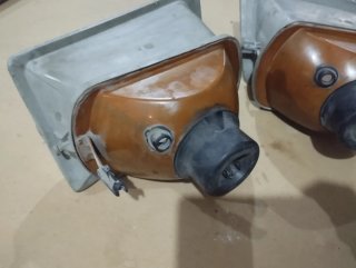 Pareja Faros Peugeot 205