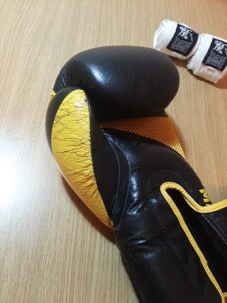 Guantes de Boxeo DAN Negro/Amarillo