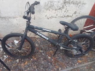 Bicicleta BMX TOPBIKE Negra