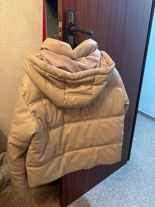 Chaqueta Zara Beige Acolchada